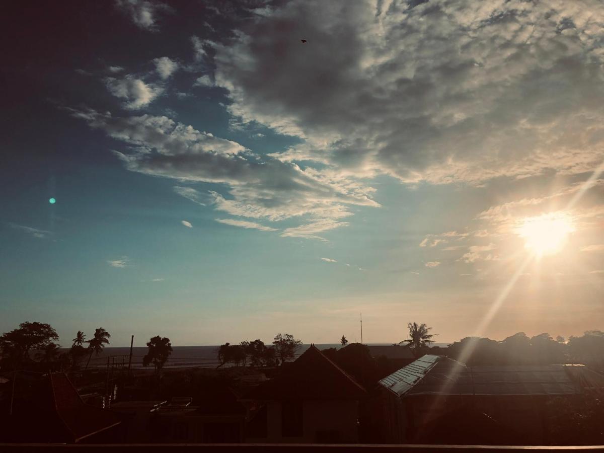 Rumah Kahyangan Canggu Buitenkant foto